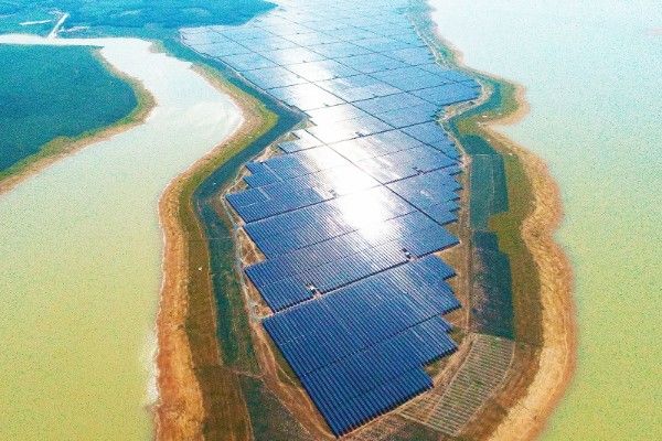 drone-solar-panel-inspection-5.jpg
