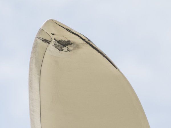 wind-turbine-drone-inspection-1.jpg